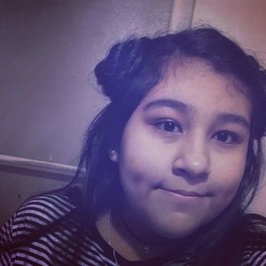 Meet your Posher, Denisse